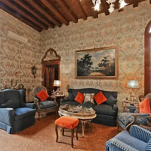 https://ca-martinengo.hotelinveneto.com